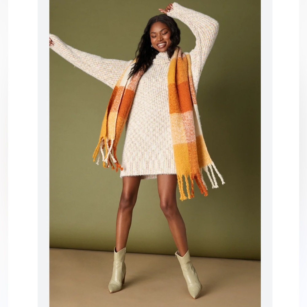 M16 Lulu’s Sweet Whispers Eyelash Knit Turtleneck Sweater Dress‎